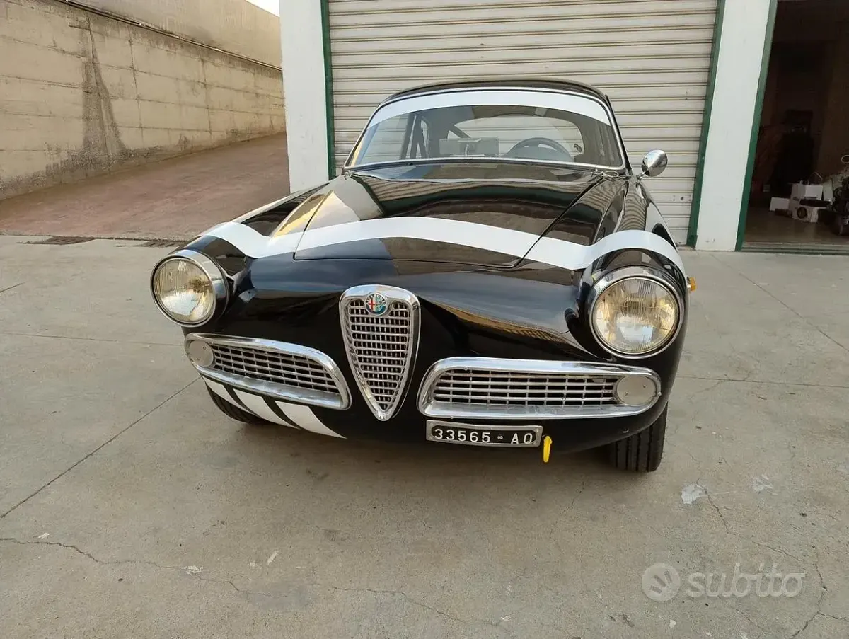 Usata Alfa Romeo Giulietta Sprint 100 CV (73 kW) 1960 Nero Coupé