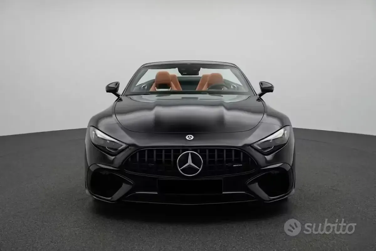 Usado Mercedes SL63 AMG Premium Plus 585 CV (430 kW) 2023 Negro Descapotable