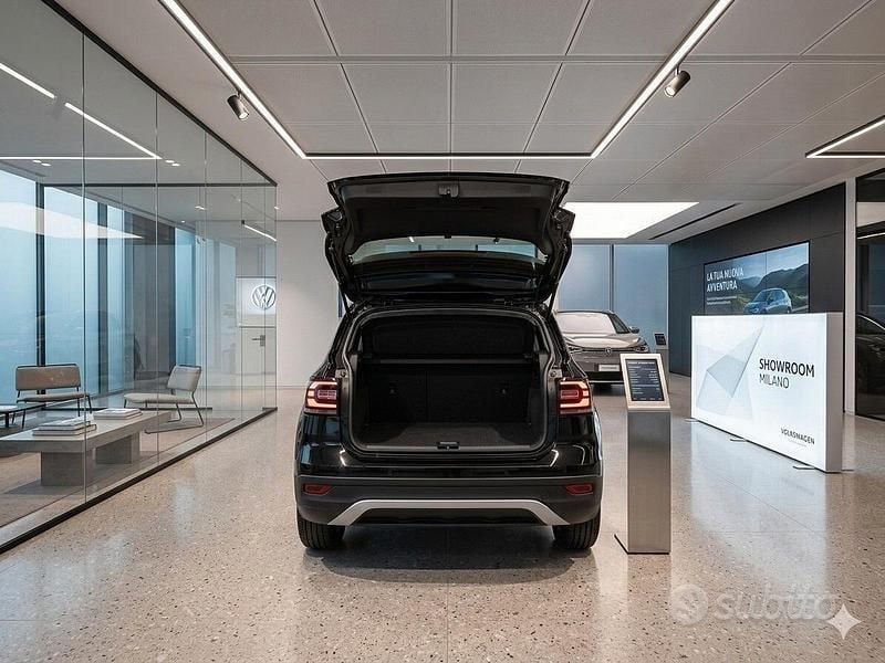 Usata VW T-Cross Advance 116 CV (85 kW) 2021 Nero SUV