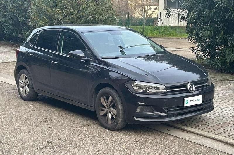 Usata VW Polo Comfortline 75 CV (55 kW) 2018 Grigio Utilitaria