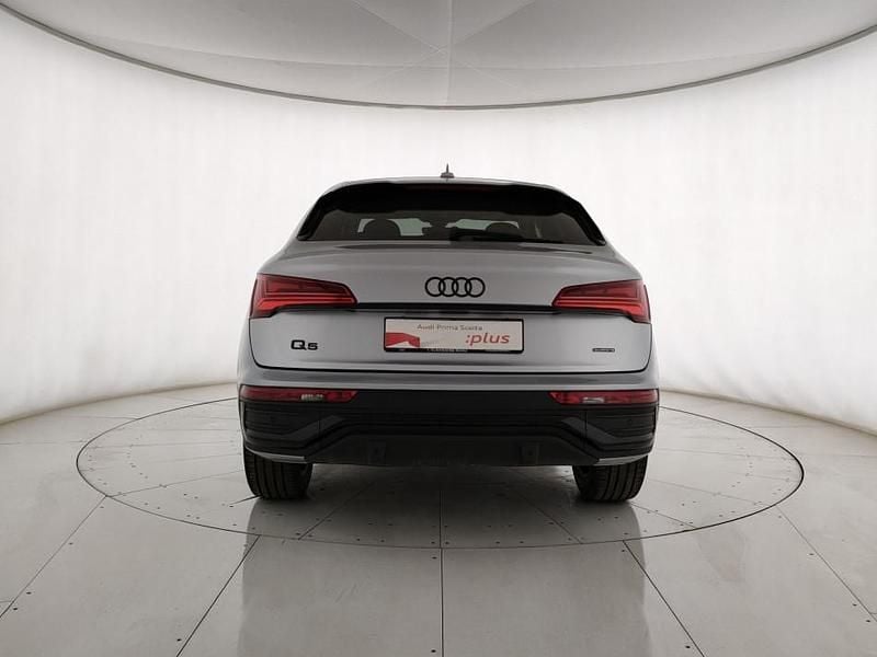 Usata Audi Q5 Sportback Advanced 204 CV (150 kW) 2023 Grigio SUV