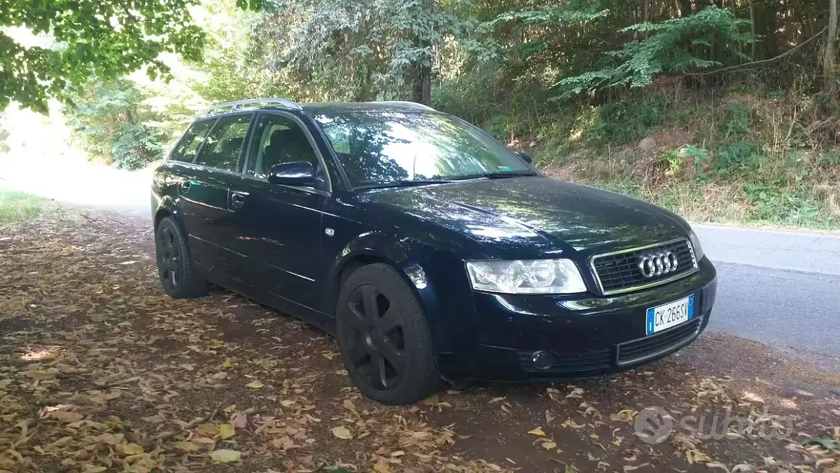 Usata Audi A4 130 CV (95 kW) 2004 Bluazzurro Station wagon