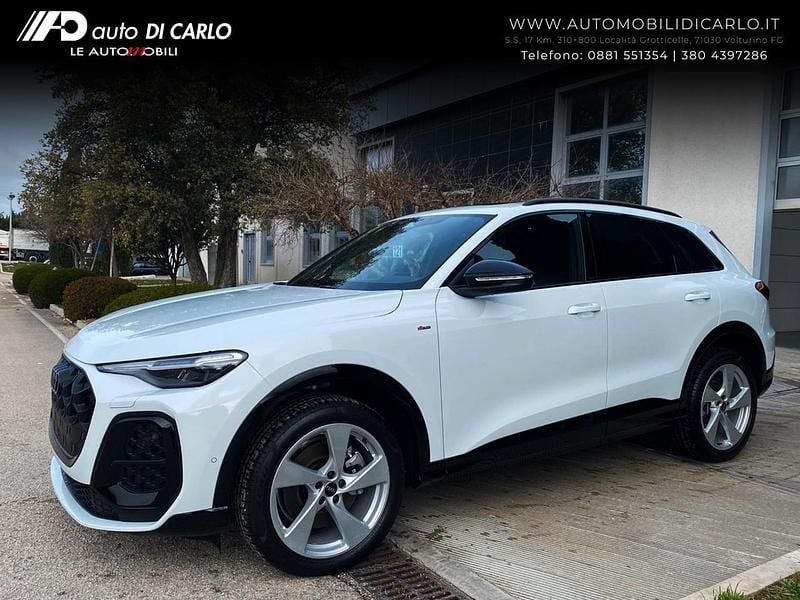 Bianco Nuova 2025 Audi Q5 S-Line SUV | 74.000 € (Ottimo prezzo) - Immagine 1/4