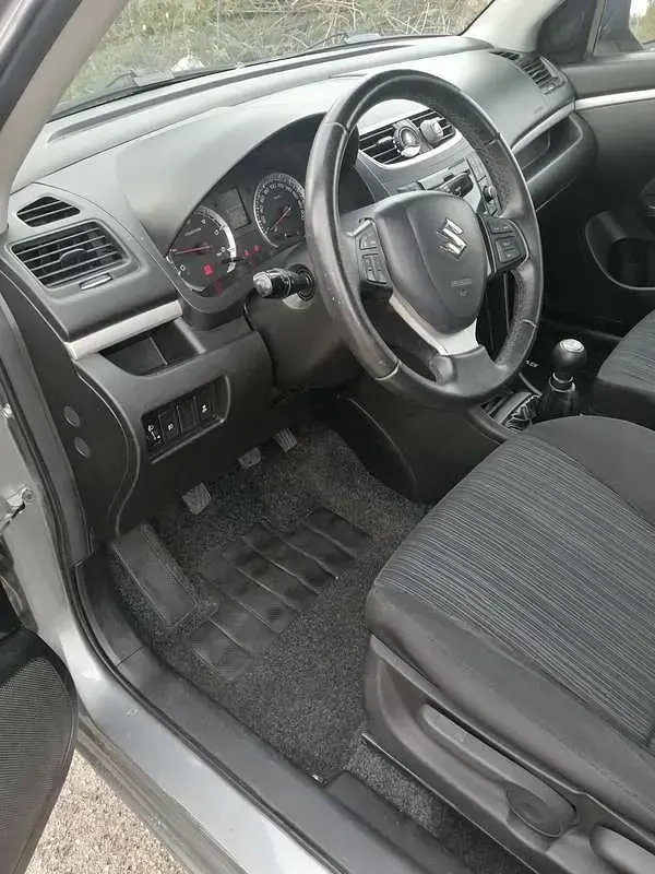 Usata Suzuki Swift 75 CV (55 kW) 2016 Utilitaria