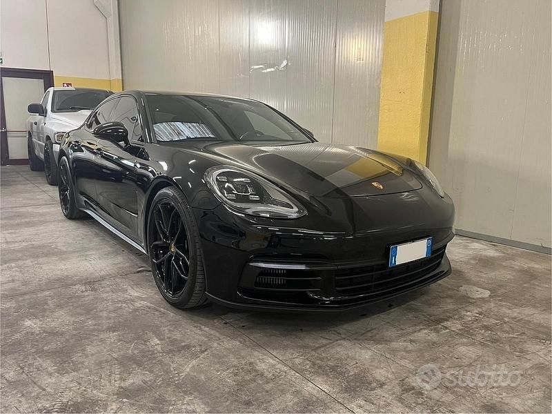 Usata Porsche Panamera Executive 440 CV (323 kW) 2018 Nero Berlina