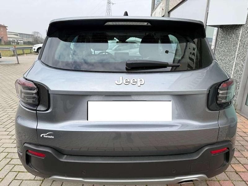 Usata Jeep Avenger Longitude 101 CV (74 kW) 2024 Grigio SUV