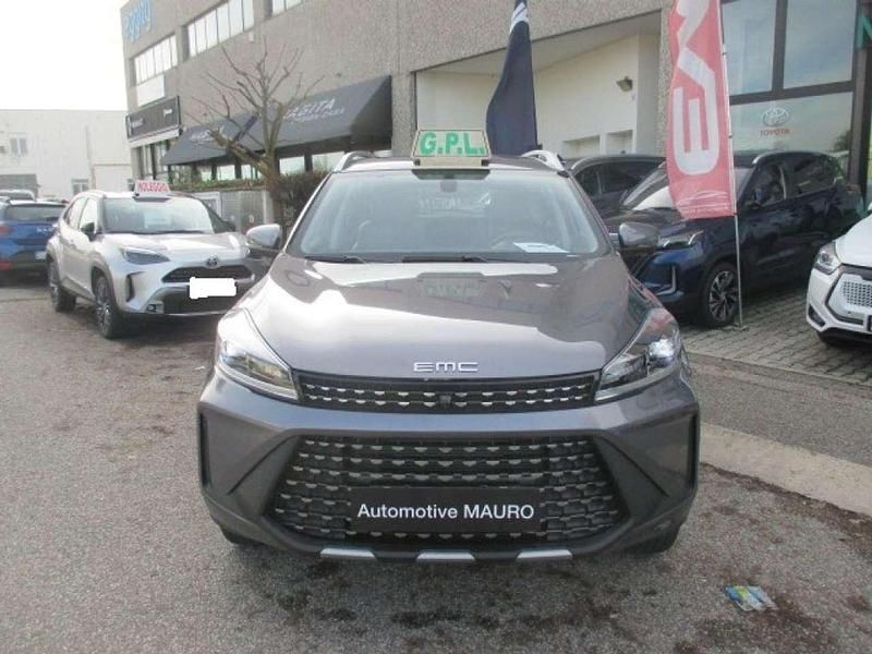 Nuova EMC SEI 113 CV (83 kW) 2026 Grigio scuro SUV