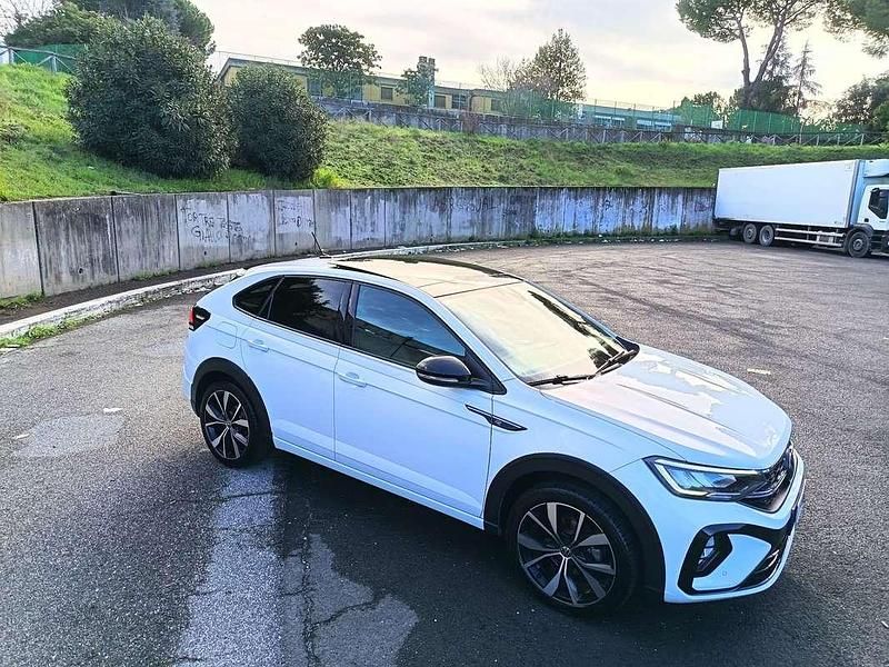 Usata VW Taigo R-line 110 CV (80 kW) 2022 Bianco SUV