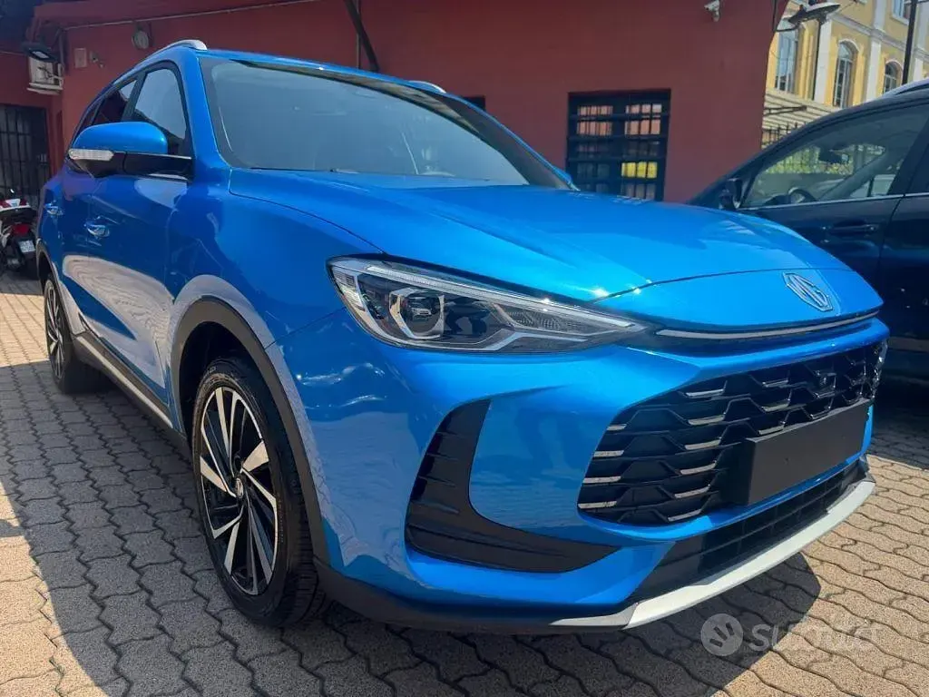 Nuova MG ZS Luxury 102 CV (75 kW) 2026 Bluazzurro SUV