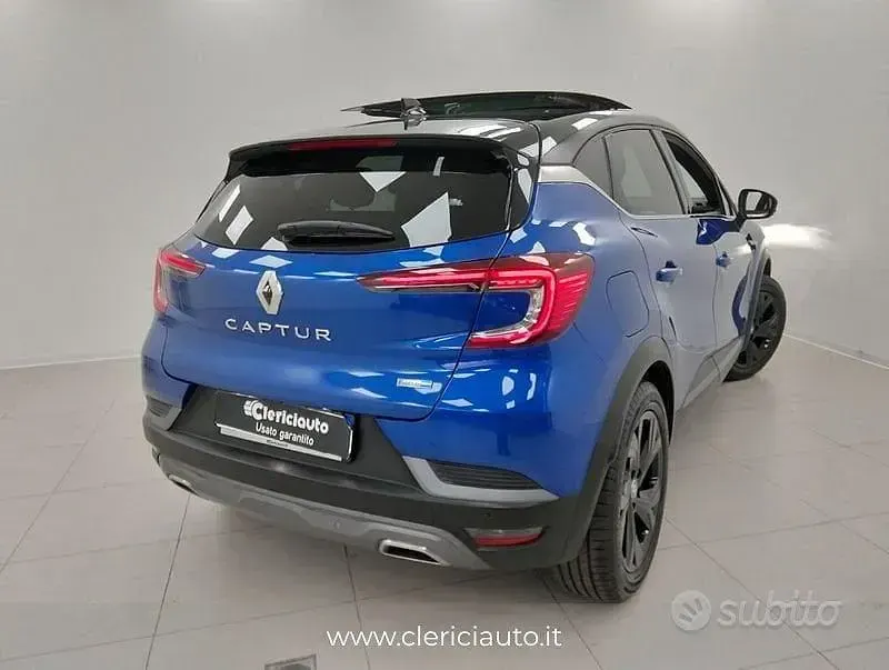 Usata Renault Captur RS Line 143 CV (105 kW) 2022 Bluazzurro SUV