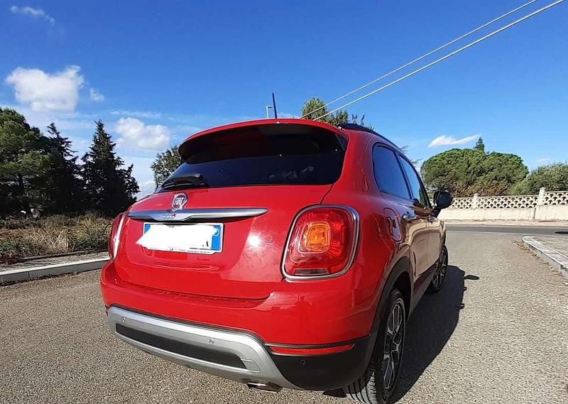 Usata Fiat 500 Cross 95 CV (69 kW) 2018 Rosso Station wagon