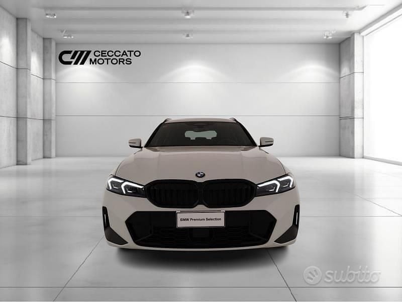 Usata BMW 320e M Sport 2024 Bianco Station wagon