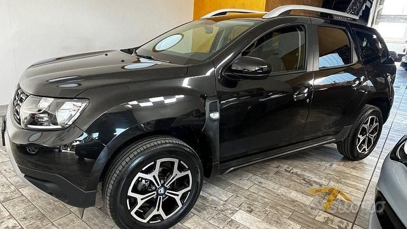 Usata Dacia Duster Prestige 100 CV (73 kW) 2021 Grigio SUV