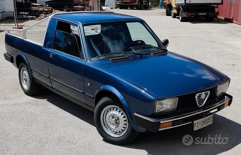 Usata Alfa Romeo Alfetta 1981 Blu Berlina