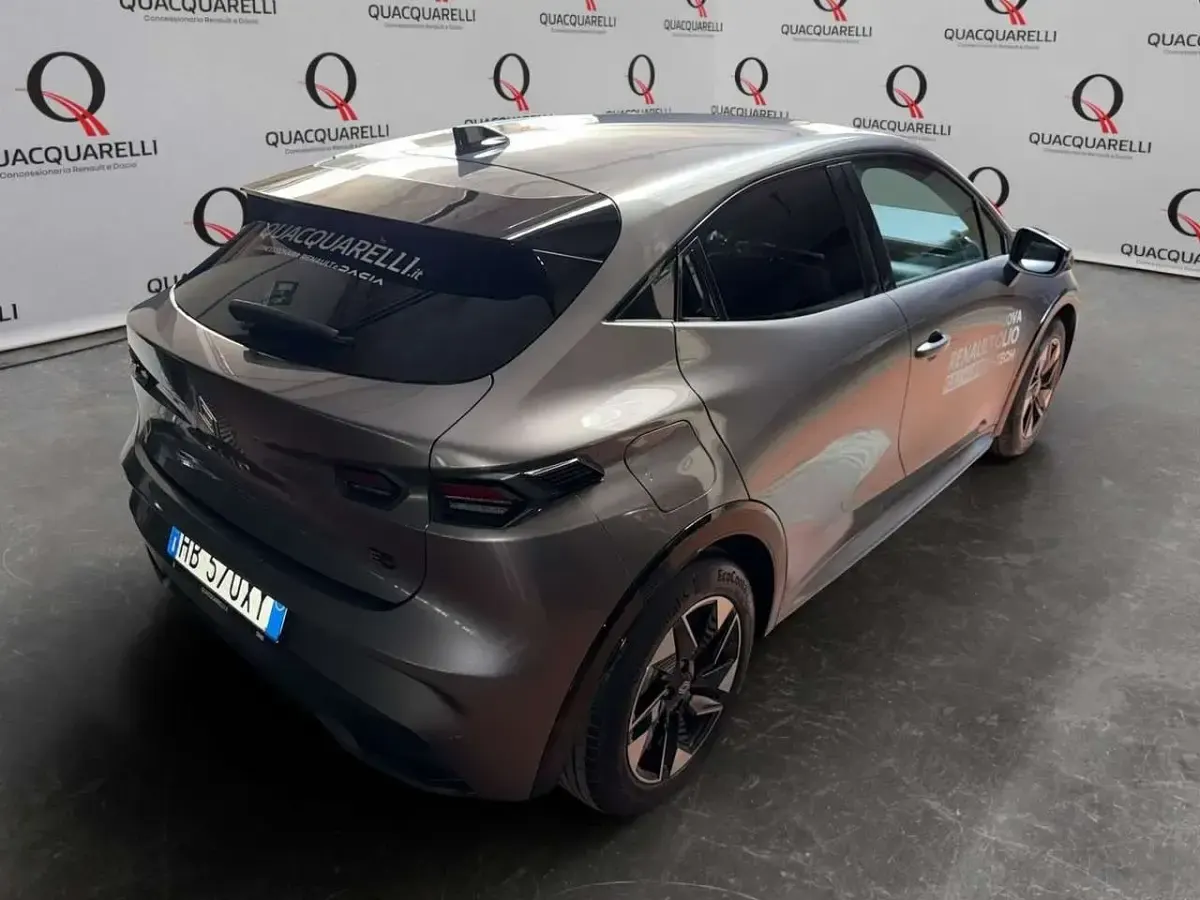 Usata Renault Clio V Techno 160 CV (117 kW) 2025 Grigio Berlina