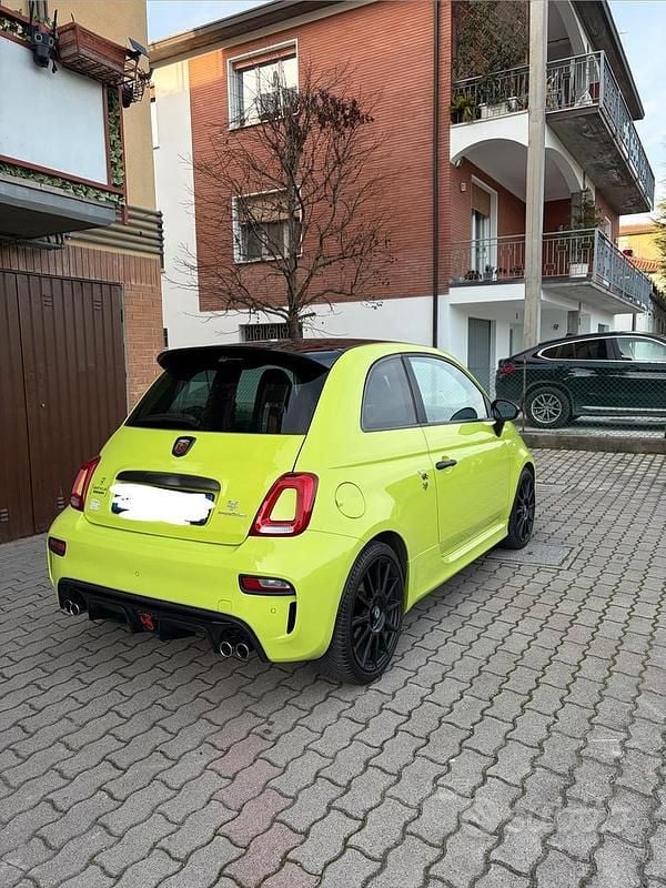 Usata Abarth 595 Competizione 179 CV (131 kW) 2020 Verde Utilitaria