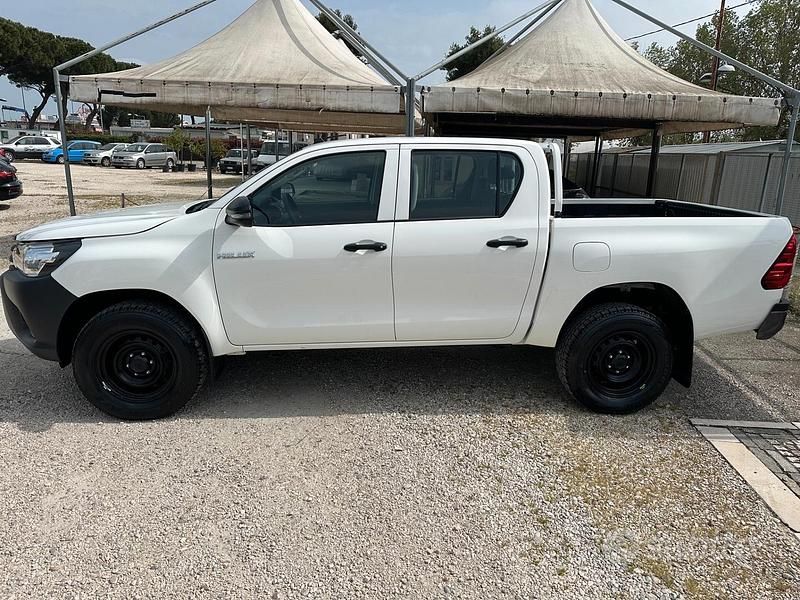 Usata Toyota HiLux Comfort 150 CV (110 kW) 2019 Bianco Pick-up