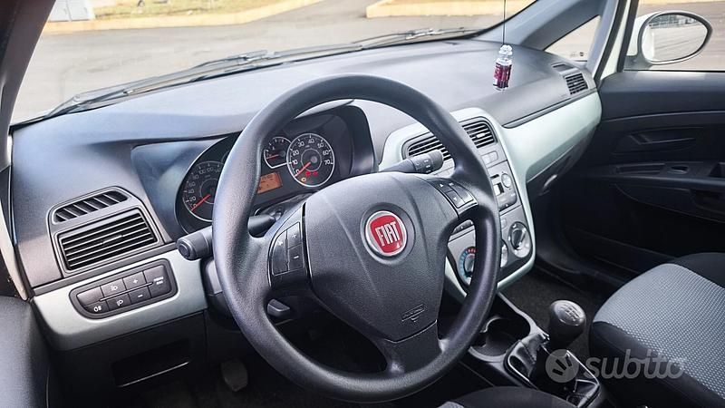 Usata Fiat Grande Punto 2011 Nero Utilitaria