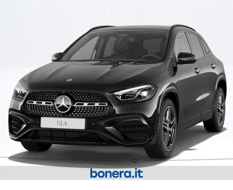 Nuova Mercedes GLA200 AMG line 150 CV (110 kW) 2026 Nero cosmo SUV