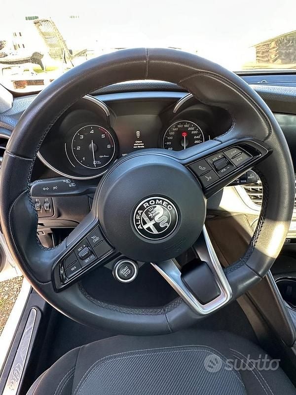 Usata Alfa Romeo Giulia Super 136 CV (100 kW) 2020 Bianco Berlina