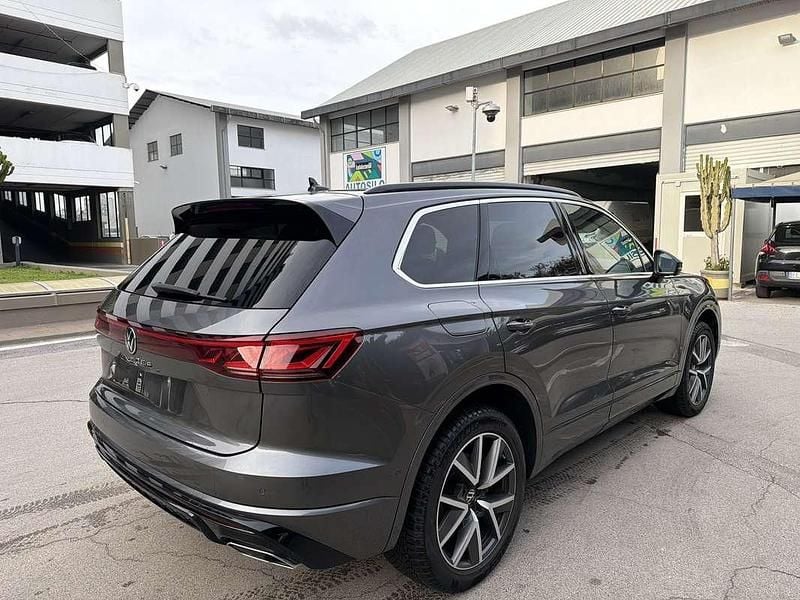 Usata VW Touareg R-line 286 CV (210 kW) 2024 SUV