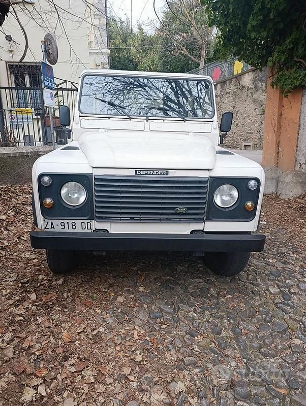 Usata Land Rover Defender 1994 Bianco SUV
