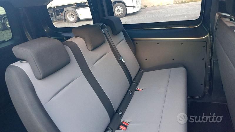 Usata Citroën Jumpy 2017 Grigio Monovolume