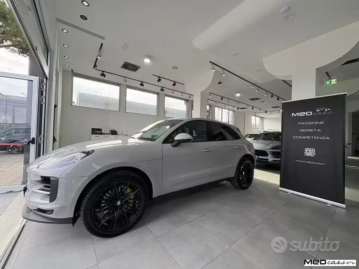 Usata Porsche Macan 354 CV (260 kW) 2019 Grigio chiaro SUV