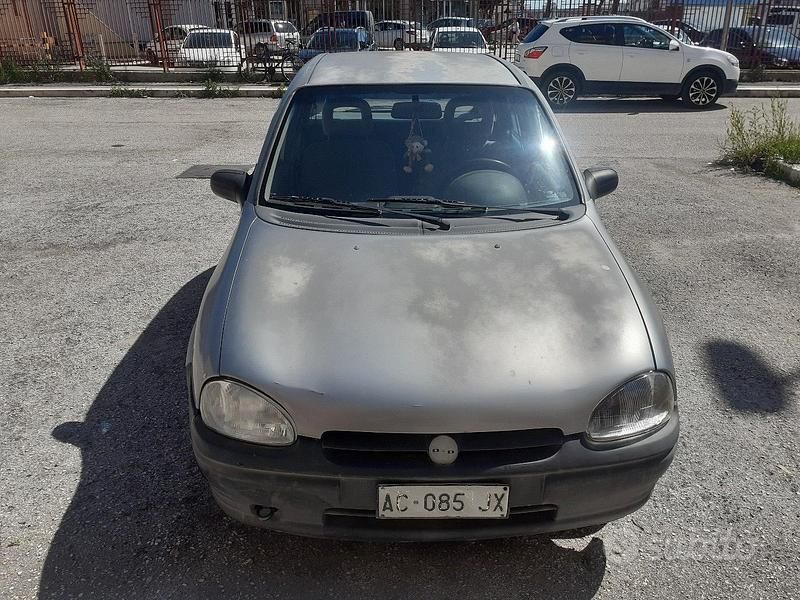 Usata Opel Corsa 1995 Utilitaria