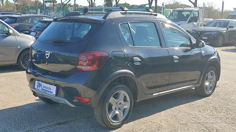 Usata Dacia Sandero 90 CV (66 kW) 2020 Nero Berlina