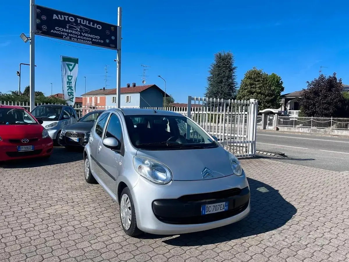Gebraucht Citroën C1 68 PS (50 kW) 2006 Grau Kleinwagen