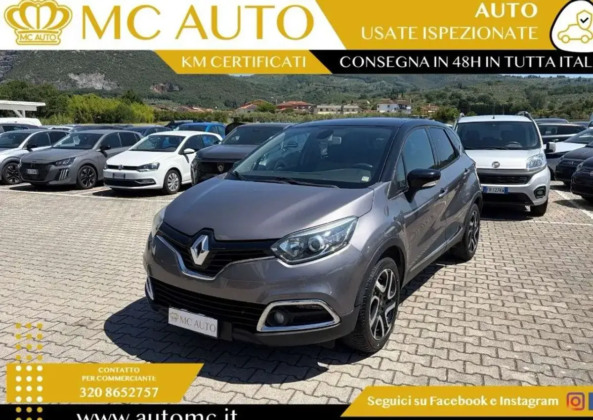 Usata Renault Captur 90 CV (66 kW) 2015 Grigio scuro SUV
