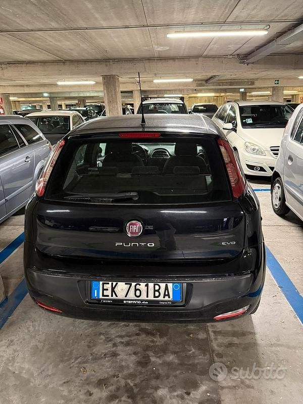 Usata Fiat Punto Evo Sport 95 CV (69 kW) 2011 Utilitaria