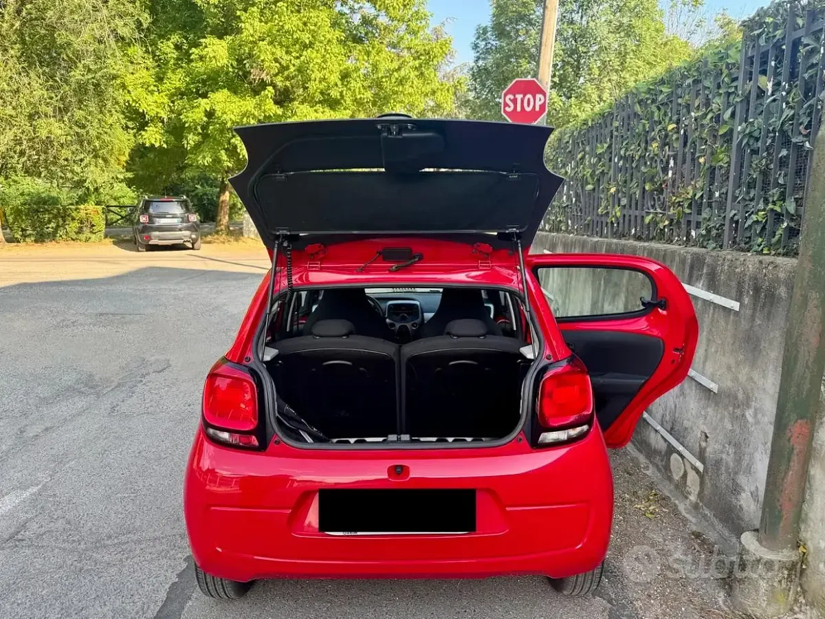 Usata Citroën C1 Feel 69 CV (50 kW) 2017 Rosso Utilitaria