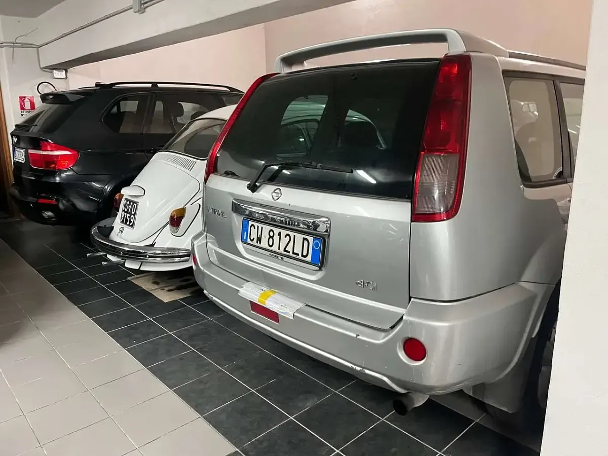 Usata Nissan X-Trail 136 CV (100 kW) 2005 Argento SUV