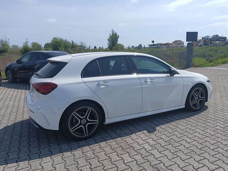 Usata Mercedes A200 AMG Line Premium 150 CV (110 kW) 2024 Bianco Berlina