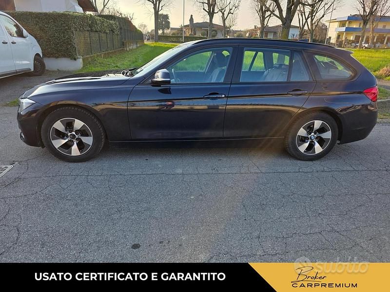 Usata BMW 320 Sport Line 163 CV (119 kW) 2015 Blu/azzurro Station wagon