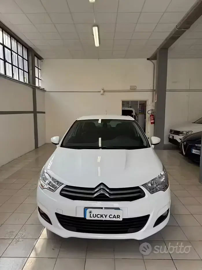 Usata Citroën C4 Attraction 92 CV (67 kW) 2013 Bianco Berlina