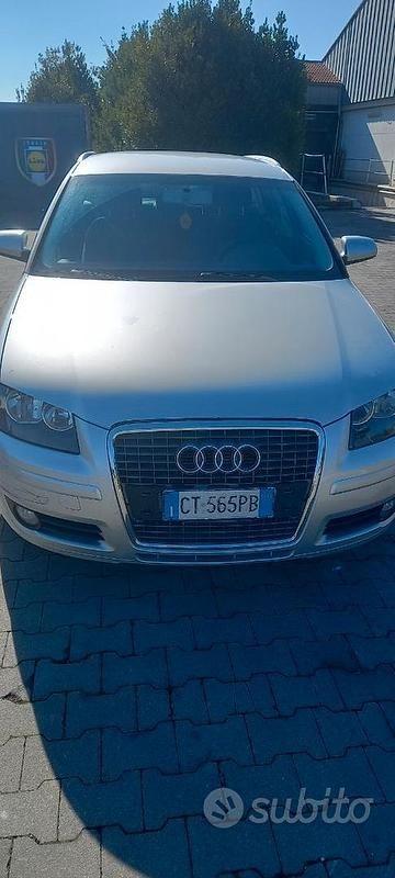 Usata Audi A3 140 CV (102 kW) 2004 Grigio Utilitaria