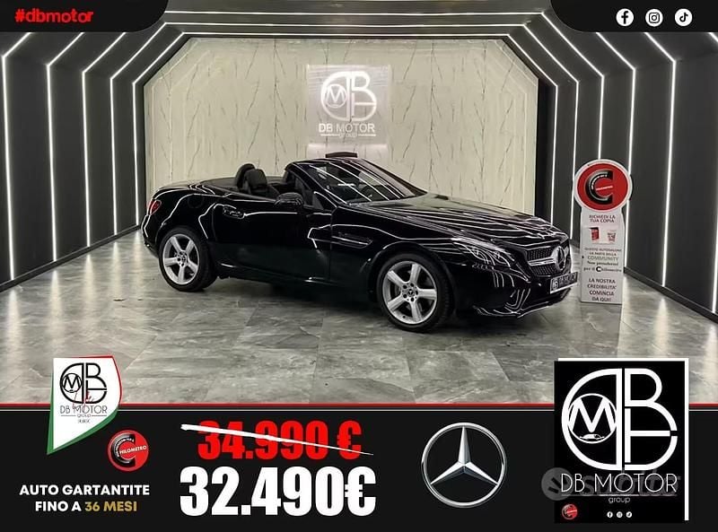 Usata Mercedes SLC200 184 CV (135 kW) 2018 Nero Cabrio