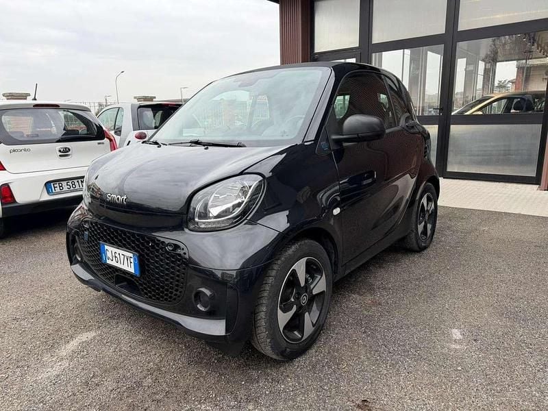 Nero Usata 2022 Smart ForTwo Coupé Pure Utilitaria | 11.650 € (Buon prezzo) - Immagine 1/4