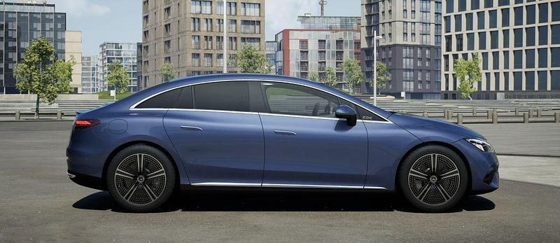 Nuova Mercedes EQE350 135 kW (184 CV) 2026 Nero