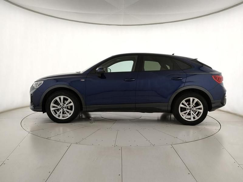 Usata Audi Q3 Sportback S-Line 150 CV (110 kW) 2025 Blu SUV