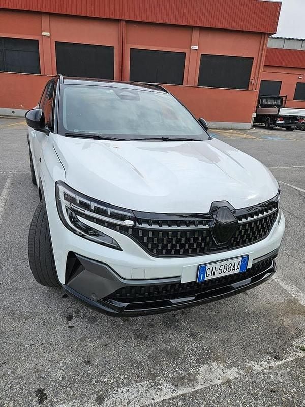 Usata Renault Austral 200 CV (147 kW) 2023 Bianco SUV