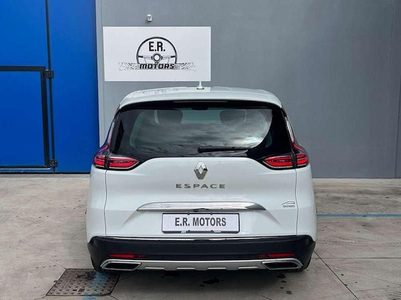 Usata Renault Espace Initiale Paris 189 CV (139 kW) 2022 Bianco perlato Monovolume