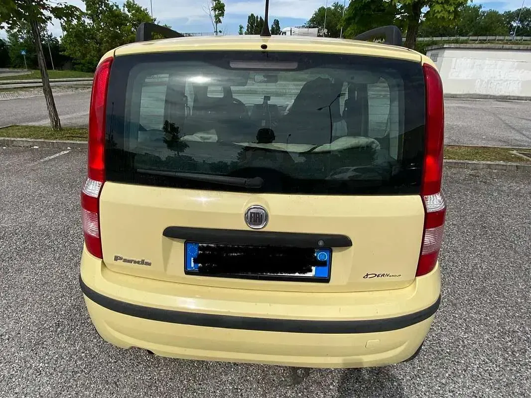 Usata Fiat Panda Dynamic 60 CV (44 kW) 2008 Giallo Utilitaria