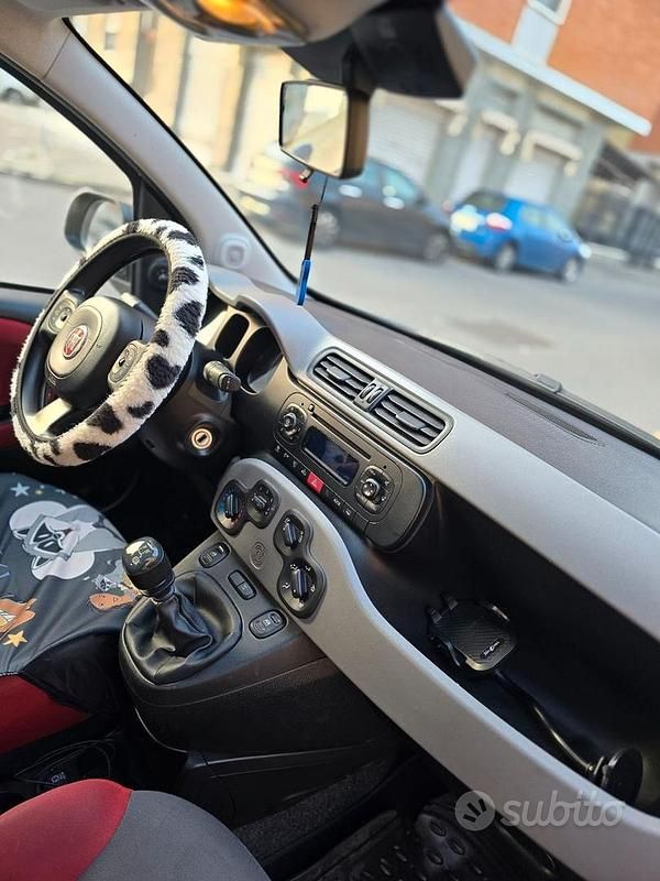 Usata Fiat Panda Lounge 2019 Bianco Utilitaria