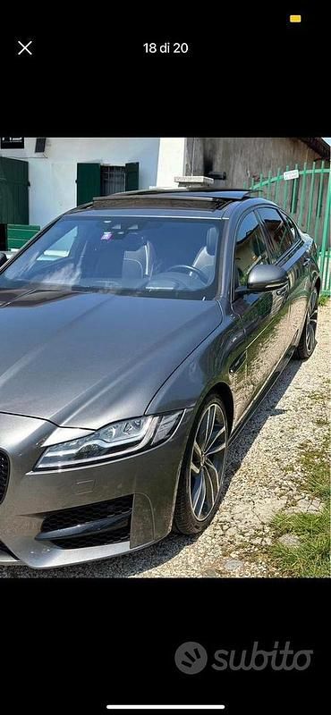 Usata Jaguar XF R-Sport 300 CV (220 kW) 2017 Berlina