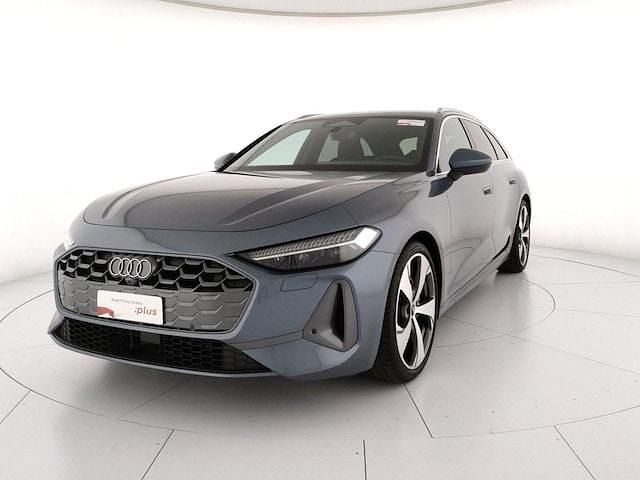 Usata Audi A5 Business 204 CV (150 kW) 2025 Blu orizzonte metallizzato Station wagon