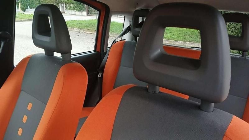 Usata Fiat Panda 4x4 69 CV (50 kW) 2008 Arancione Utilitaria